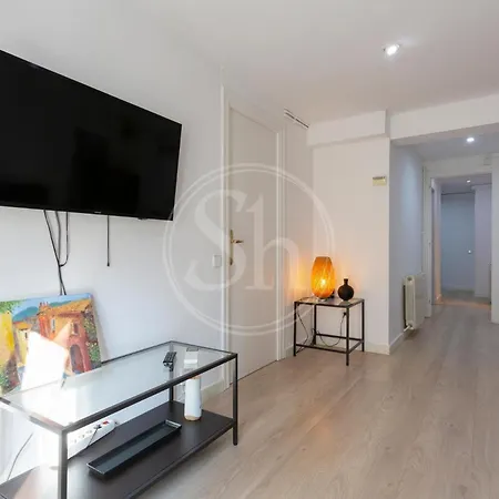 Practico Con Terraza En Eixample