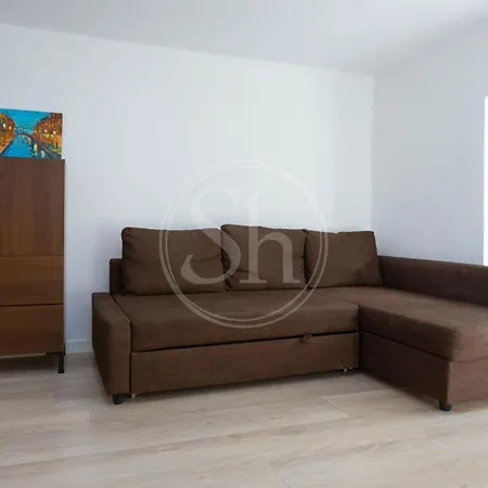 Practico Con Terraza En Eixample Appartement