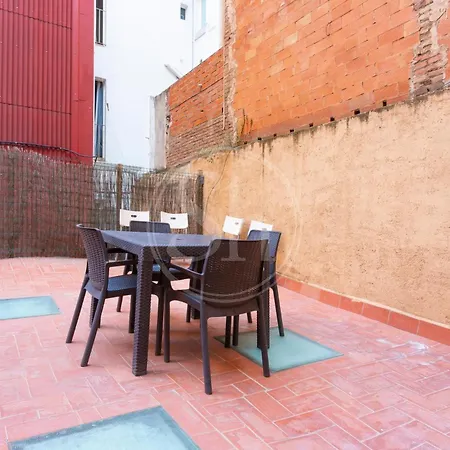 Practico Con Terraza En Eixample * Barcellona