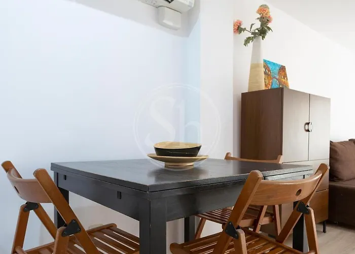 Apartment Practico Con Terraza En Eixample *